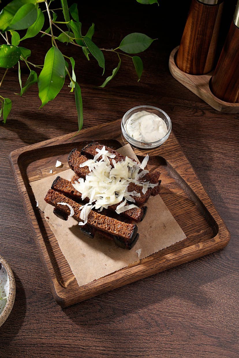 Гренки чесночные