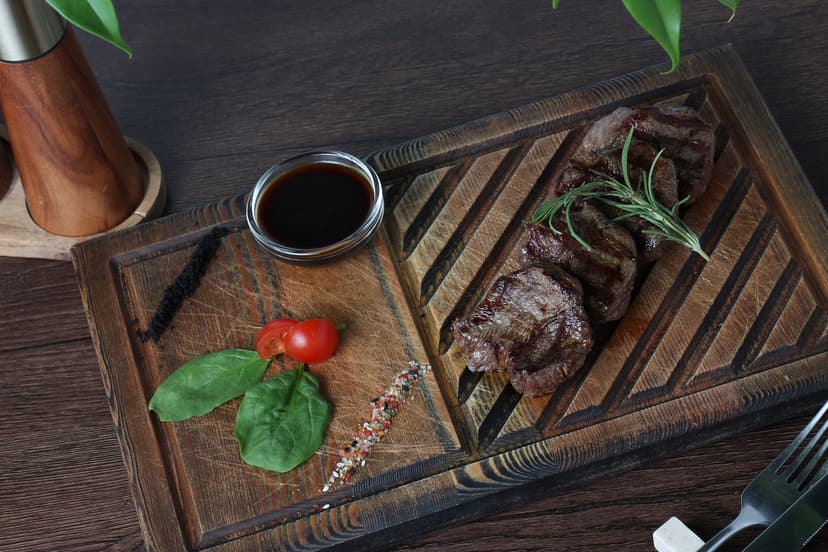 Медальоны из говядины