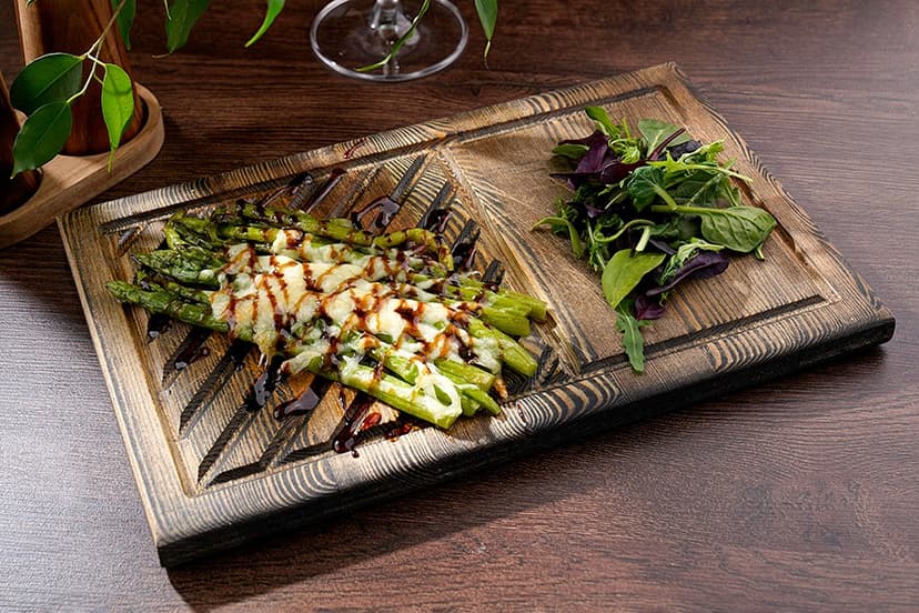 Спаржа с пармезаном