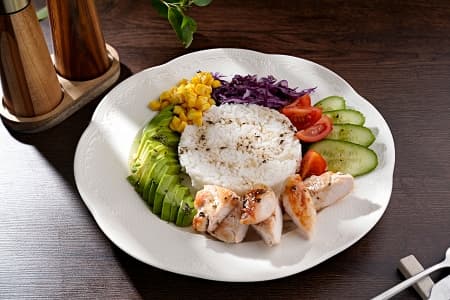 Боул с курицей